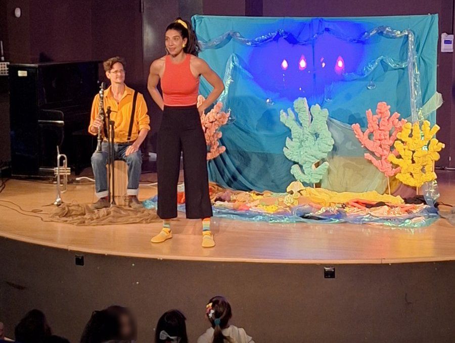 Οι «Μικροί Βιβλιοεξερευνητές»... βούτηξαν σε μελωδικά νερά , Πετρούπολη 