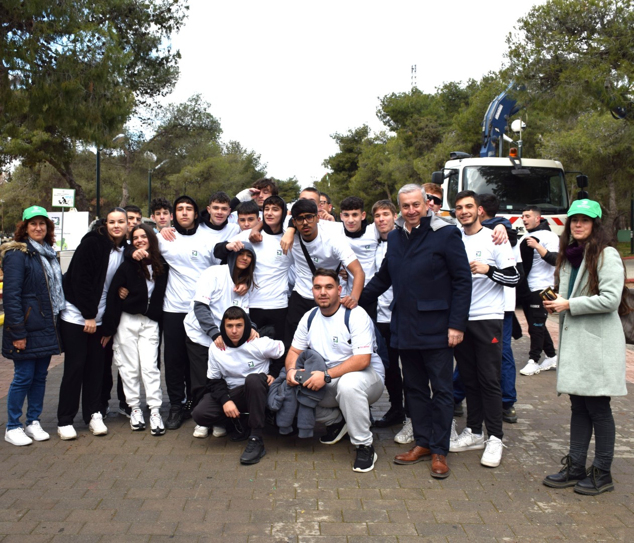 Μεγάλη δενδροφύτευση στο Πάρκο Νέας Ζωής  του Δήμου Περιστερίου