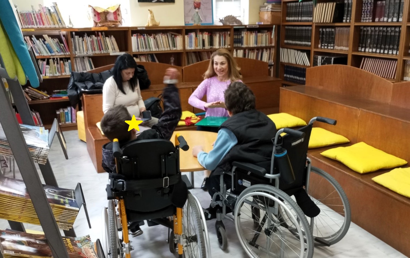 Υποδοχή του Ειδικού Δημοτικού Σχολείου Αιγάλεω στη Δημοτική Βιβλιοθήκη 
