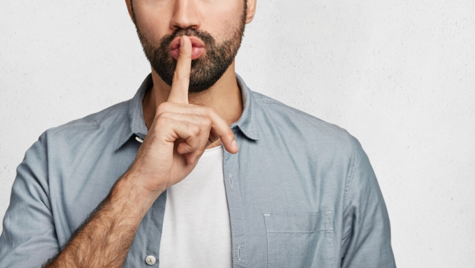 ώρες κοινής ησυχίας, 1η Απριλίου.