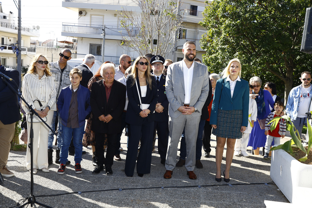  Τιμήθηκε στην Πετρούπολη η Επέτειος της 28ης Οκτωβρίου & η αντίσταση του ελληνικού λαού κατά των κατακτητών 