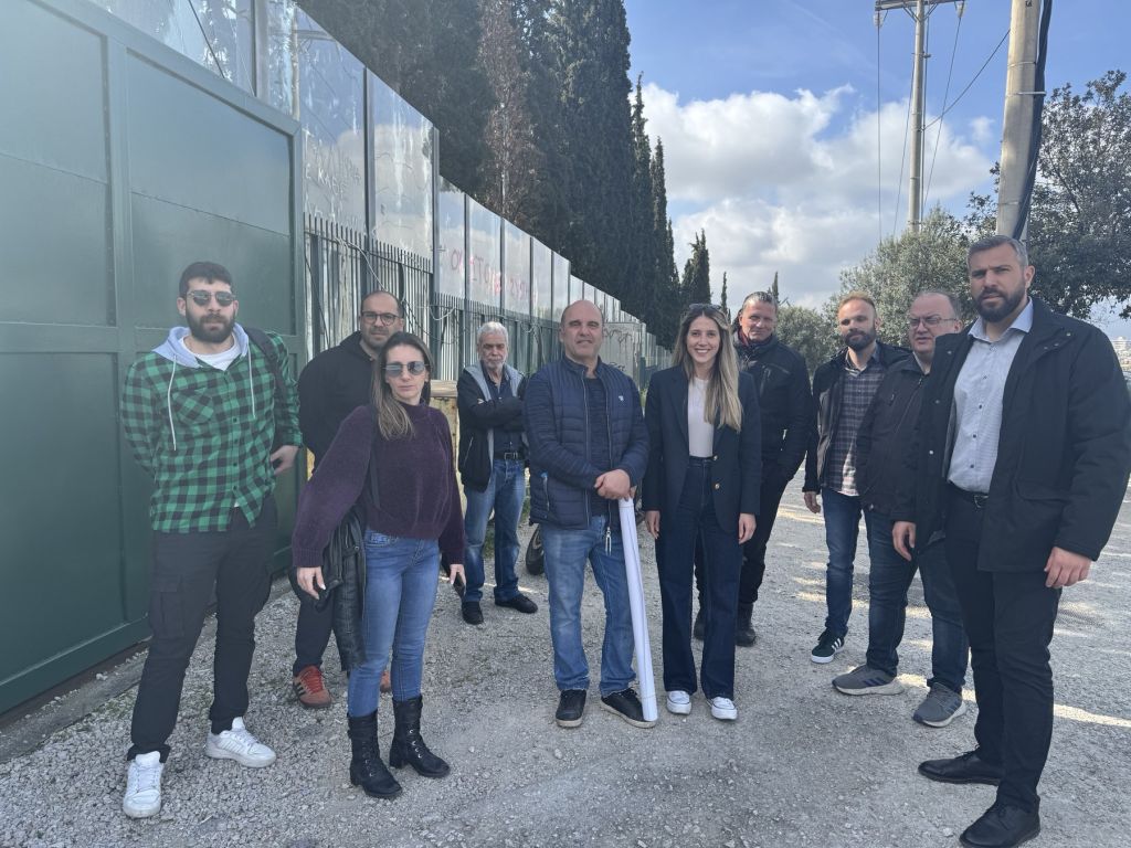 Καμία συγχώνευση σχολείου στην Πετρούπολη