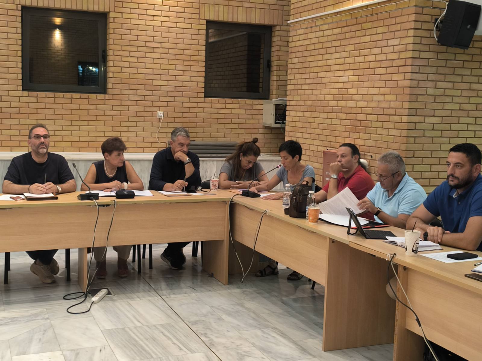  Δήμος Χαϊδαρίου - Ψήφισμα στο Δημοτικό Συμβούλιο κατά των συγχωνεύσεων τμημάτων σε σχολεία