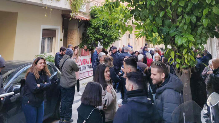 ΕΠΙΤΡΟΠΗ ΚΑΤΑ ΤΩΝ ΠΛΕΙΣΤΗΡΙΑΣΜΩΝ ΠΕΡΙΣΤΕΡΙΟΥ Ντροπή σε Reoco Frontier και Dovalue!