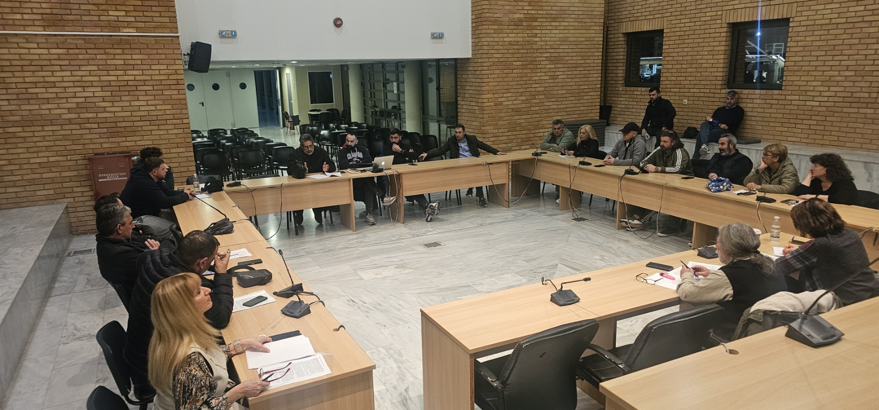 Δήμος Χαϊδαρίου - Παρουσιάστηκε στους αθλητικούς συλλόγους ο νέος Κανονισμός Λειτουργίας Αθλητικών Εγκαταστάσεων