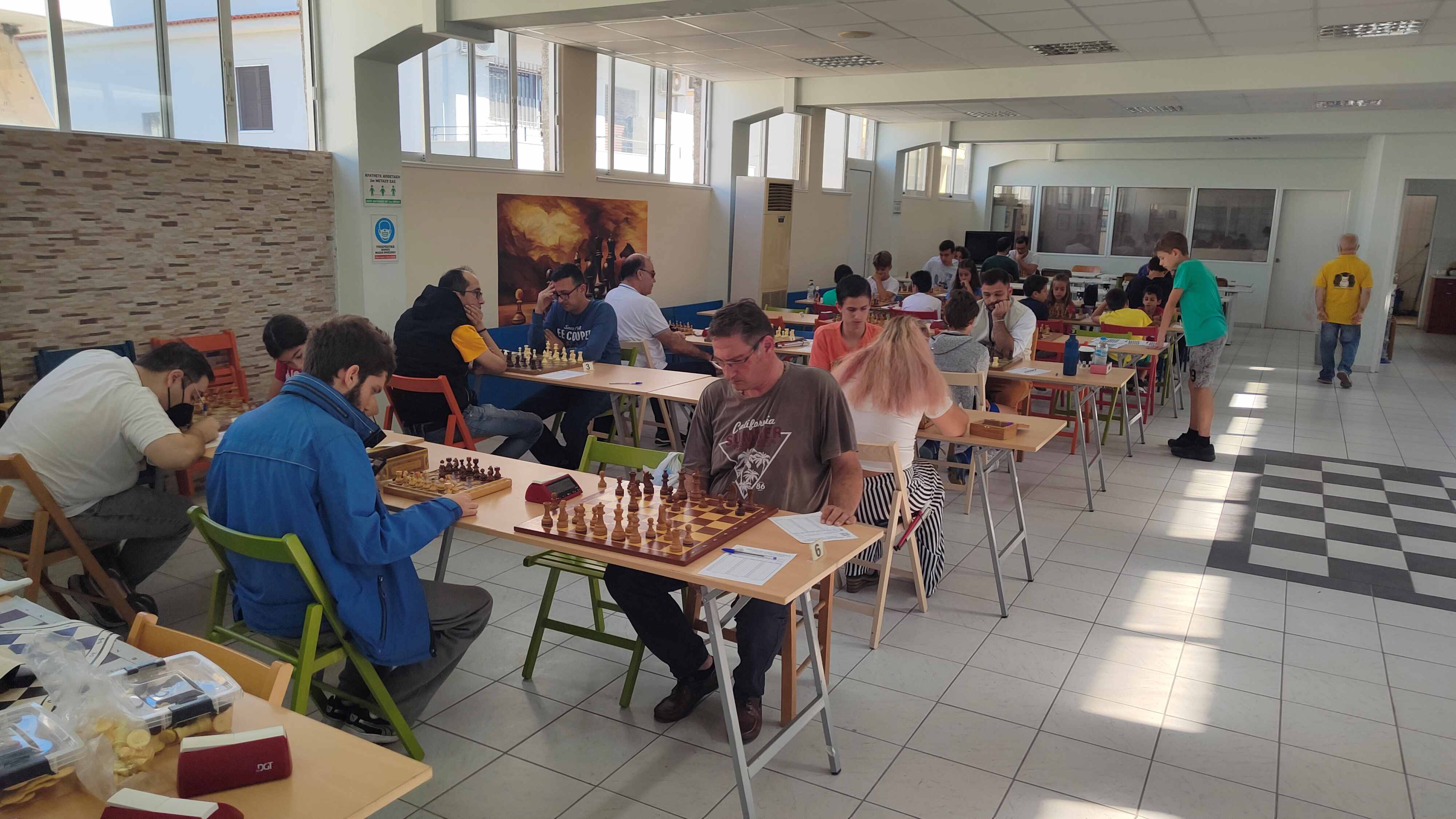 Πλούσια σκακιστική δάση του συλλόγου «Πνευματική Στέγη Περιστερίου»