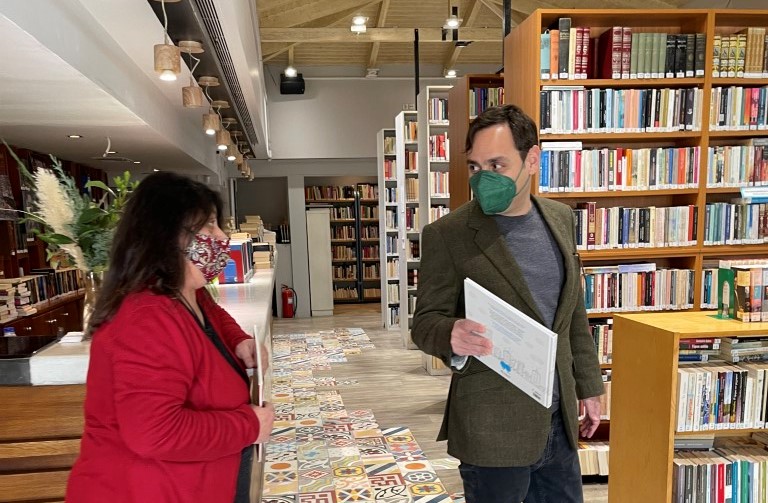 Δήμος Χαϊδαρίου, Βιβλία, βιβλιοθήκη