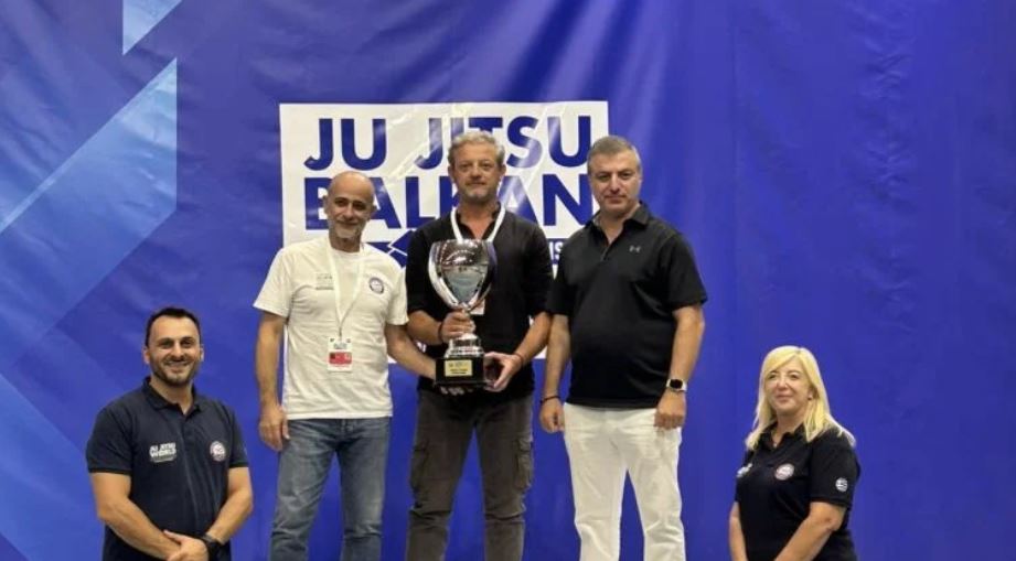 Συγχαρητήρια Δημάρχου & Δ.Σ. Πετρούπολης στον Α.Σ. «Πολύμαχον» Πετρούπολης