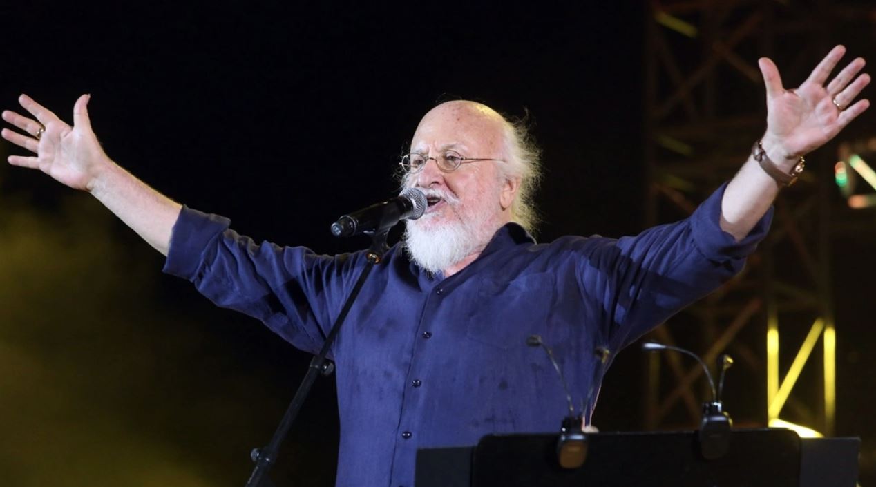 Η Ελλάδα αποχαιρετά μια κορυφαία μορφή- Έφυγε ο μεγάλος τραγουδοποιός  Διονύσης Σαββόπουλος