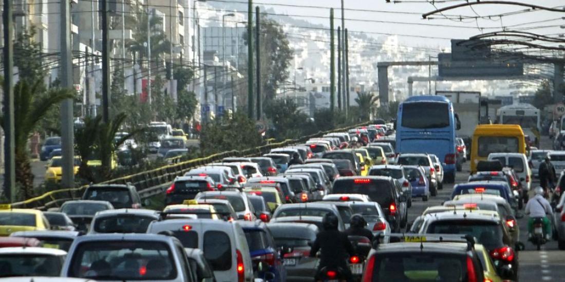 Κυκλοφοριακό χάος, κίνηση, δρόμοι 