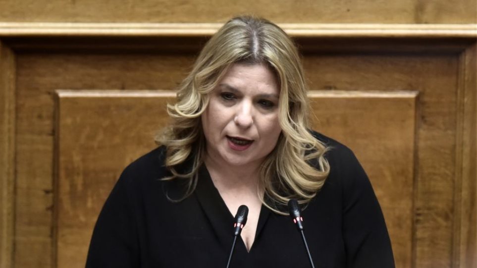 Μ. Συρεγγέλα, βουλευτής Β2 Δυτικού τομέα: «Κανένας πολιτικός δεν θέλει να μη δοθεί 13η και 14η σύνταξη»