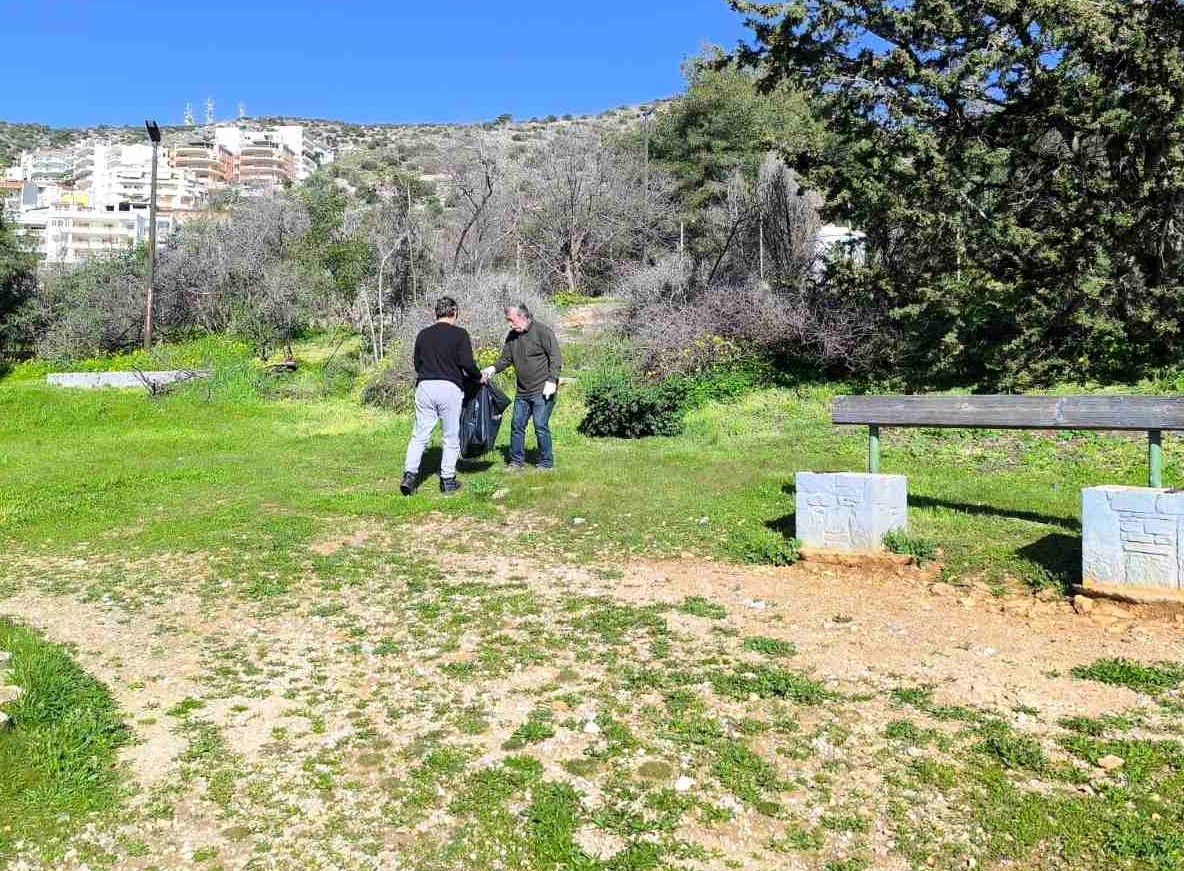 Δήμος Χαϊδαρίου - Καθαρίστηκε το Πάρκο Νεολαίας
