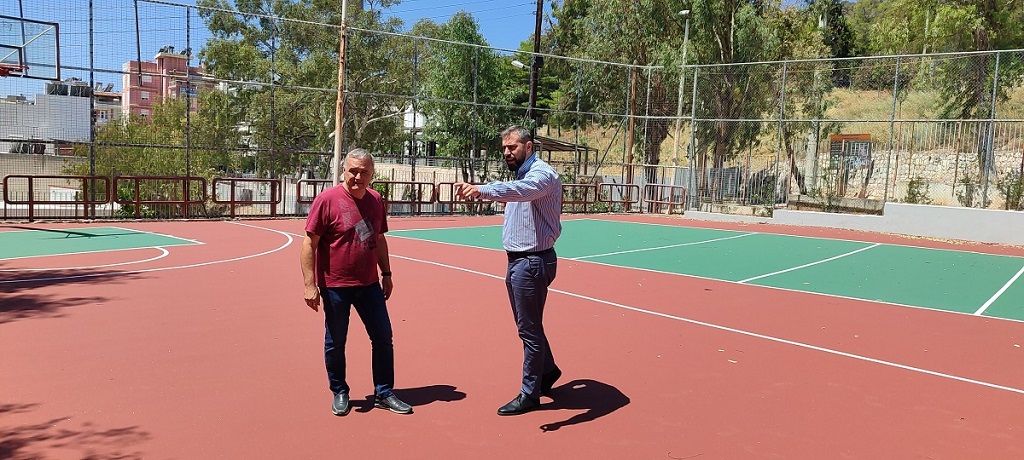 Εργασίες συντήρησης και εξωραϊσμού στα σχολεία της Πετρούπολης