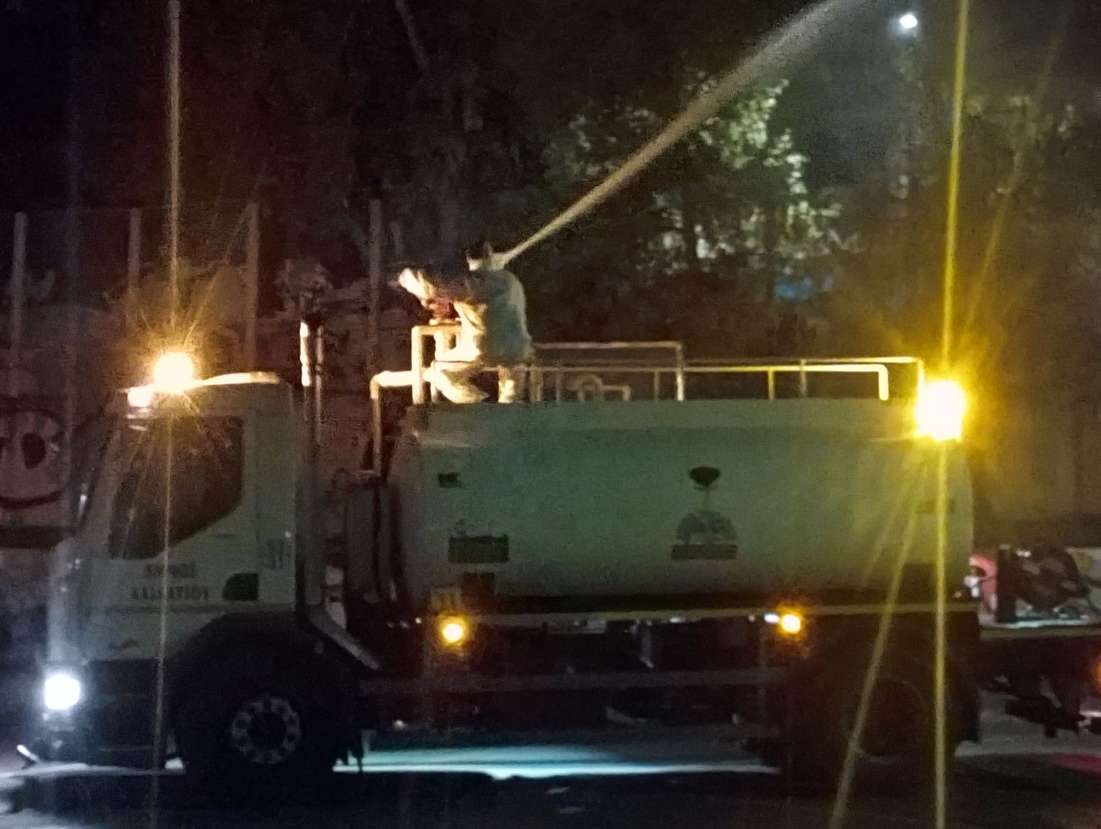 Δήμος Χαϊδαρίου - Ξεκίνησαν οι ψεκασμοί για τις κάμπιες των πεύκων