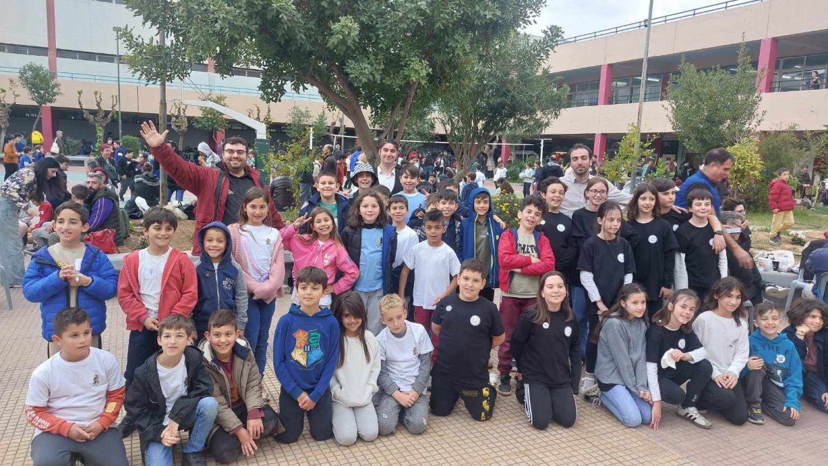 Τρίτος σε συμμετοχές ο Δήμος Πετρούπολης στο σχολικό πρωτάθλημα Αττικής σκακιού