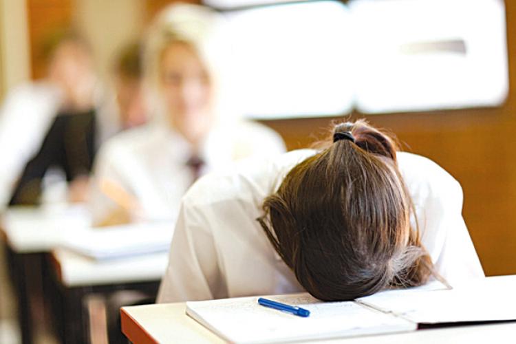 Δήμος Πετρούπολης: Ιατρική & Συμβουλευτική Υποστήριξη στους υποψηφίους των Πανελλαδικών εξετάσεων