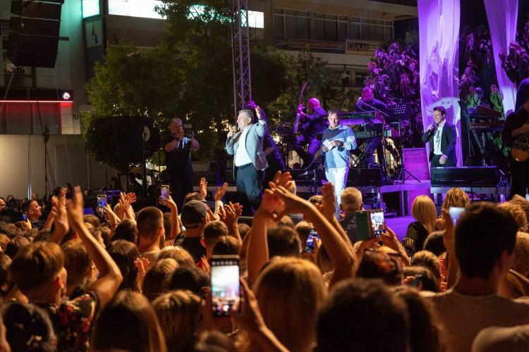 «Λευκή Νύχτα», Ίλιον