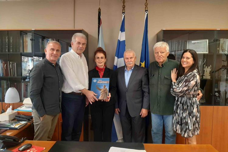 Επίσκεψη της διεθνούς διακεκριμένης σκηνοθέτιδας Aida Schlaepfer στο Δημαρχείο Αιγάλεω