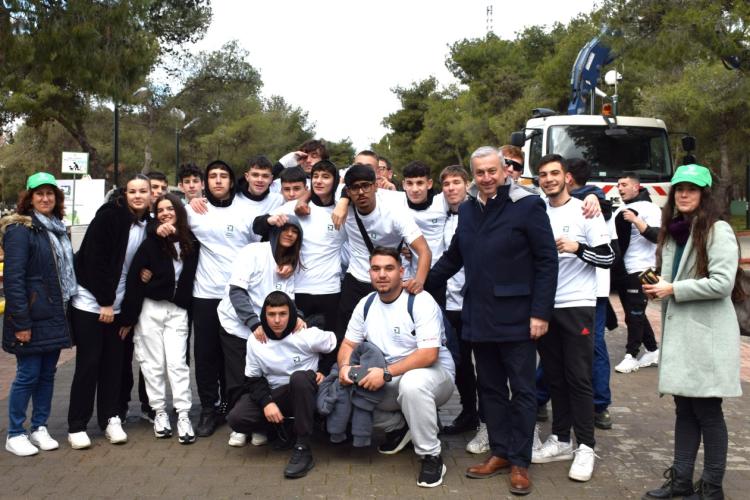 Μεγάλη δενδροφύτευση στο Πάρκο Νέας Ζωής  του Δήμου Περιστερίου