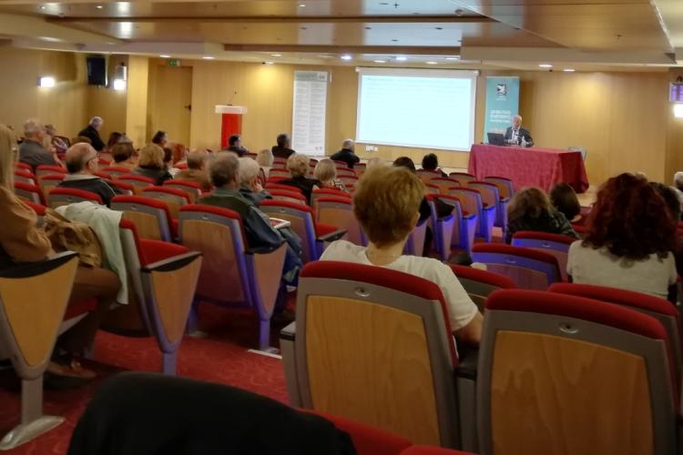 Διάλεξη με θέμα «Ισορροπημένη Διατροφή» στο ΔΕΑΠ Περιστερίου