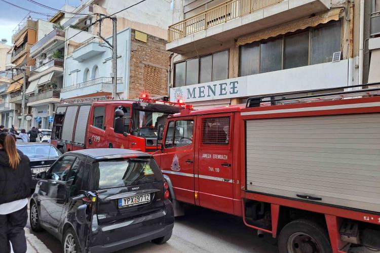 περιστέρι, φωτιά, σοφοκλέους