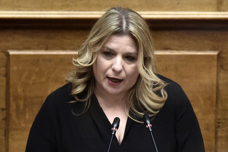 ΜΑΡΙΑ ΣΥΡΕΓΓΕΛΑ: Το ΠΑΣΟΚ πετάει την μπάλα στην εξέδρα - Ο Κυριάκος Μητσοτάκης έχει πολλά «όπλα» στη φαρέτρα του