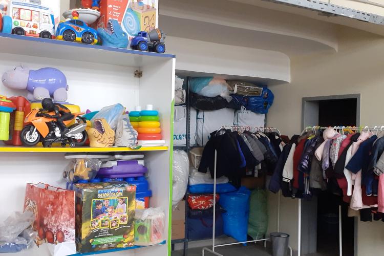 Η Αλληλεγγύη Αποκτά Στέγη: Η Νέα Κοινωνική Ιματιοθήκη του Δήμου Αιγάλεω Ανοίγει τις Πόρτες της