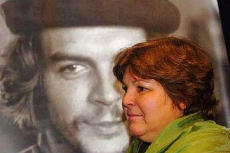 Η κόρη του Τσε Γκεβάρα, Αλέιδα Γκεβάρα, στο 13ο Λύκειο Περιστερίου