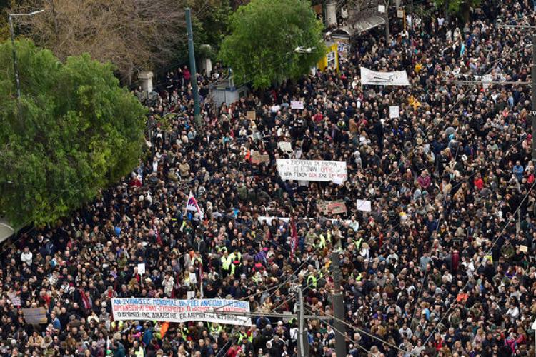 ΕΝΩΣΗ ΓΟΝΕΩΝ ΠΕΡΙΣΤΕΡΙΟΥ: Κάλεσμα στα συλλαλητήρια 26/02 και 28/02