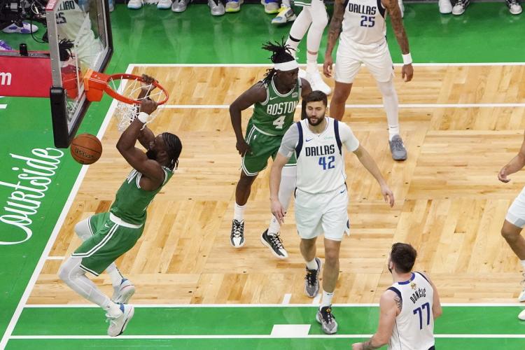 ΝΒΑ: Σέλτικς – Μάβερικς 106-88- Η Βοστώνη κατέκτησε το 18ο πρωτάθλημά της!