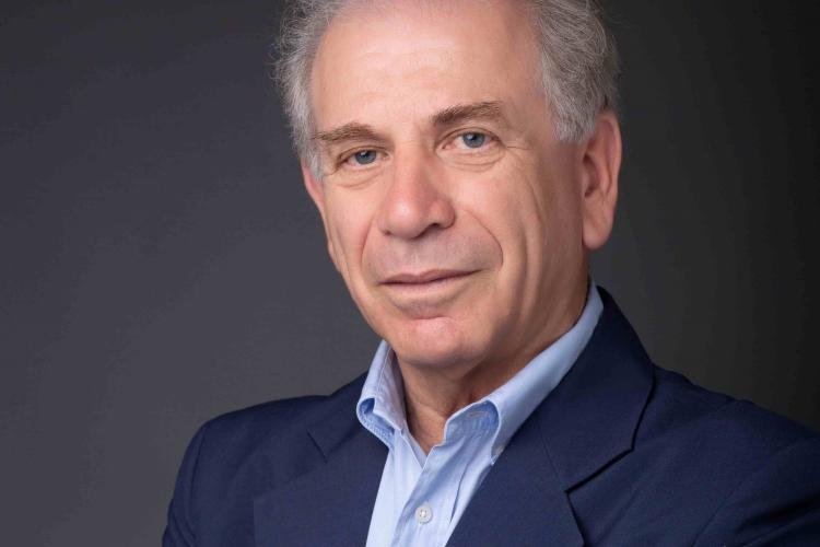  Μήνυμα του Δημάρχου Αιγάλεω Λάμπρου Σκλαβούνου για τις Πανελλήνιες Εξετάσεις