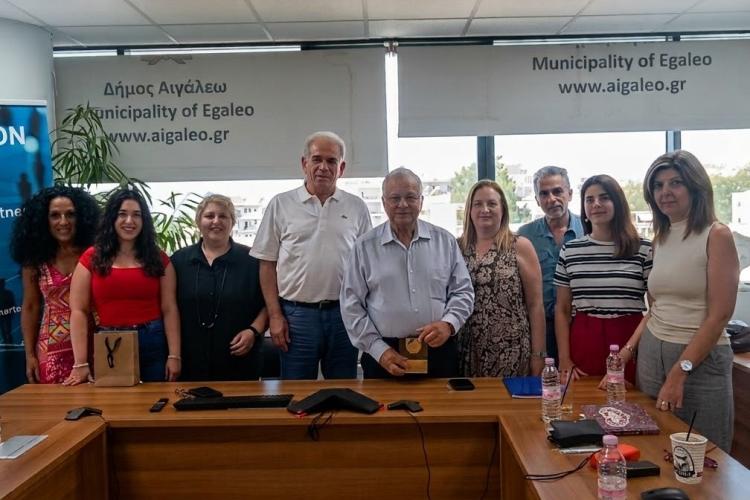Ο Δήμος Αιγάλεω και «Το Χαμόγελο του Παιδιού» ενισχύουν τη συνεργασία τους για την προστασία των παιδιών