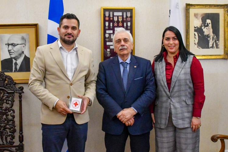 Μνημόνιο συνεργασίας Δήμου Αγίων Αναργύρων – Καματερού με τον Ελληνικό Ερυθρό Σταυρό