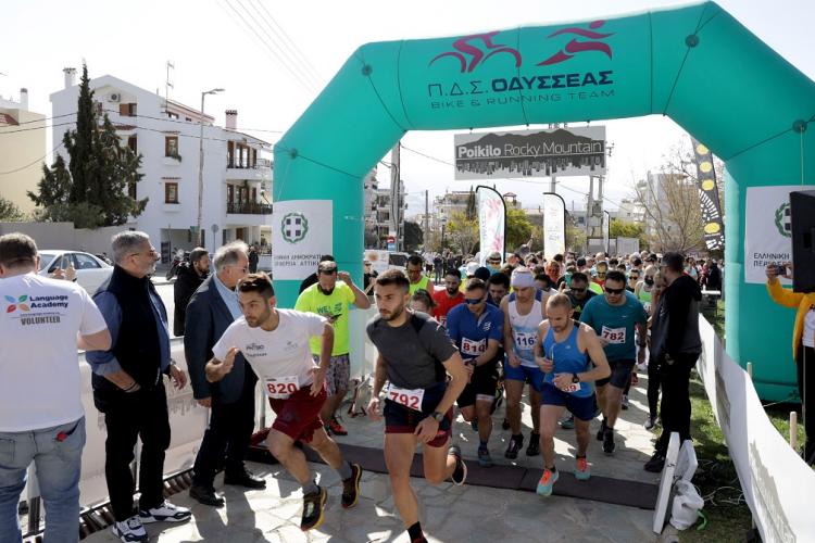 Αγώνας δρόμου, Poikilo Rocky Mountain, Πετρούπολη 