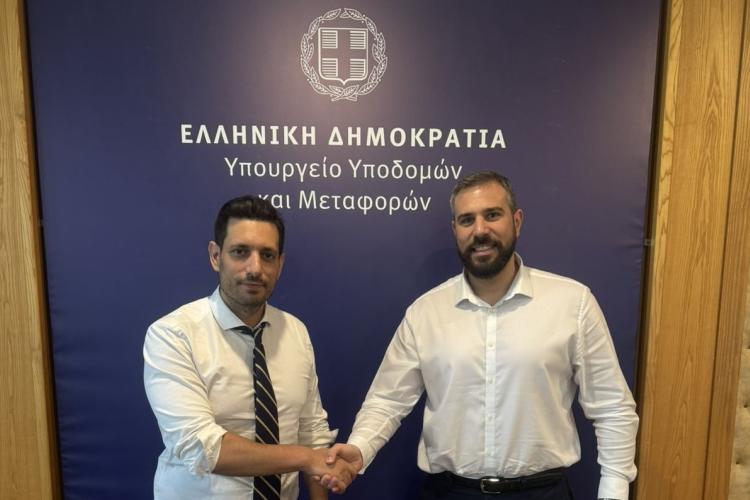 Συνάντηση Σίμου-Κυρανάκη για τη συγκοινωνία στην Πετρούπολη