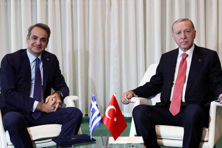 Blame game: το παιχνίδι των ευθυνών και η μάχη των εντυπώσεων πίσω από την ακύρωση του ραντεβού Μητσοτάκη–Ερντογάν