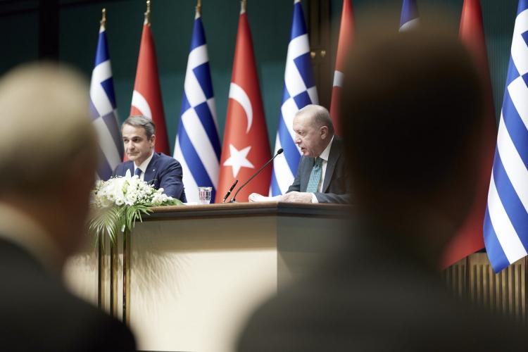  ΜΑΡΙΑ ΣΥΡΕΓΓΕΛΑ:  «Οι πραγματικοί πατριώτες είναι αυτοί που ενδιαφέρονται πώς θα διασφαλίσουν και θα προασπίσουν τα εθνικά συμφέροντα»