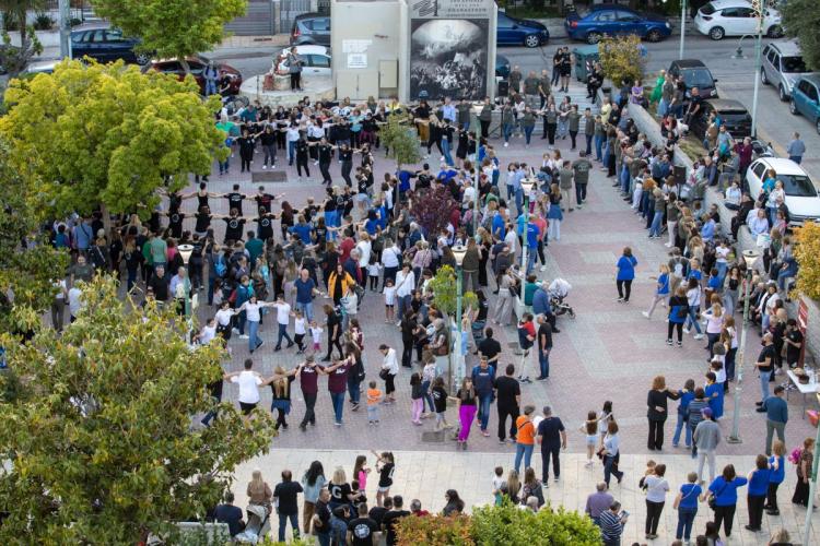 «Ο χορός μάς ένωσε» στην Πετρούπολη