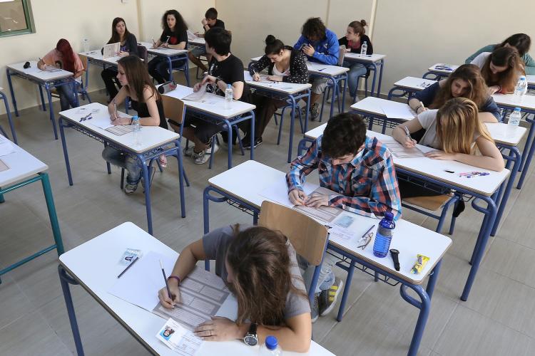 Δήλωση της Μ. Συρεγγέλα για τα θέματα πανελληνίων εξετάσεων