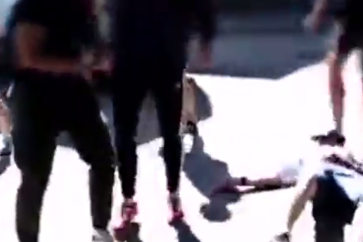  Βίαιη ομοφοβική επίθεση στο Περιστέρι