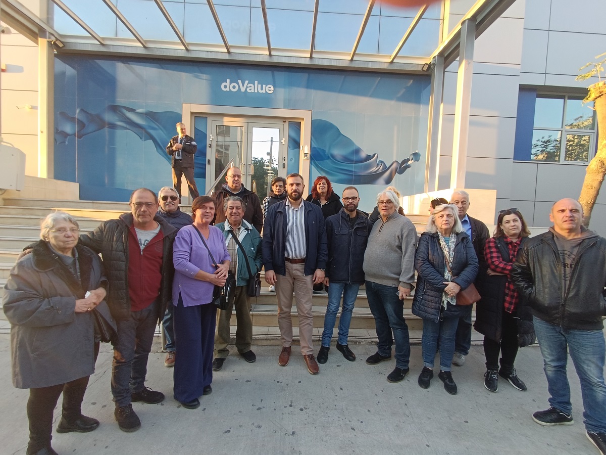 Αντιπροσωπεία της Δημοτικής Αρχής Πετρούπολης συναντήθηκε με στελέχη της «DoValue» 