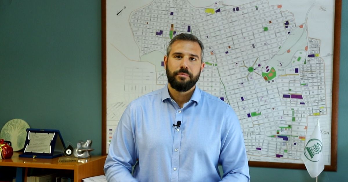 Νέα συνάντηση του Δημάρχου Πετρούπολης στο Υπουργείο για θέματα παιδείας, Σίμος, δήμαρχος, Πετρούπολη 